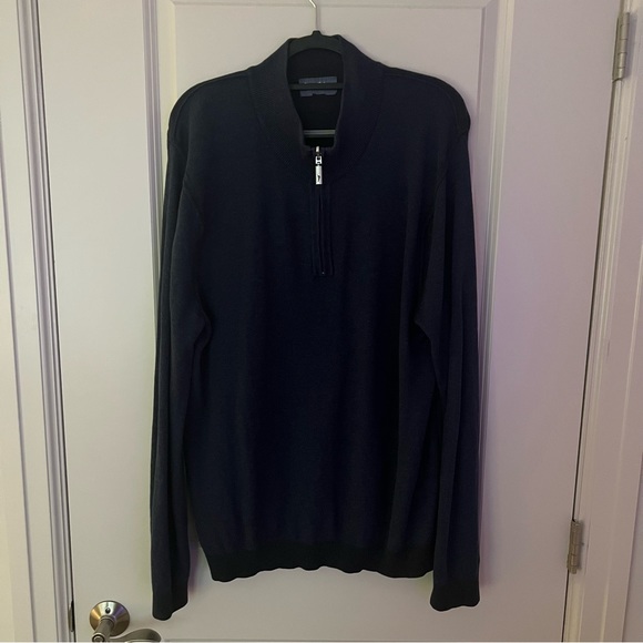 Tommy Bahama mens Reversible knit quarter zip sweater | size Extra large - Picture 6 of 11